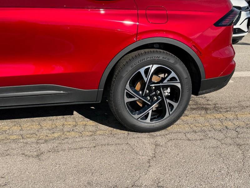new 2025 Lincoln Nautilus car, priced at $62,270