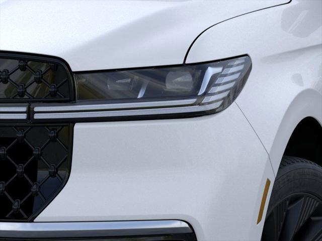 new 2025 Lincoln Navigator car, priced at $108,975