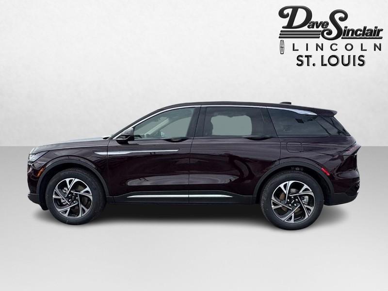 new 2025 Lincoln Nautilus car, priced at $62,270