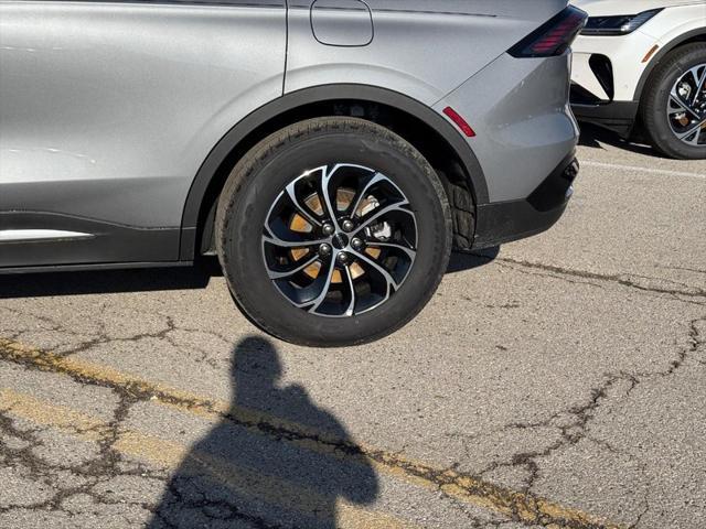 new 2025 Lincoln Nautilus car, priced at $59,170