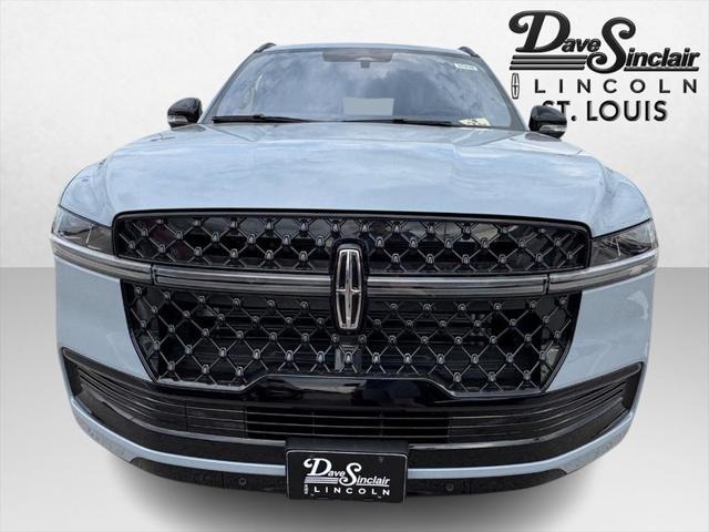 new 2025 Lincoln Navigator car, priced at $109,545