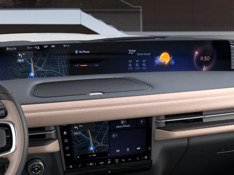 new 2025 Lincoln Navigator car, priced at $120,960