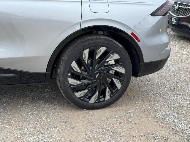 new 2025 Lincoln Nautilus car, priced at $67,705