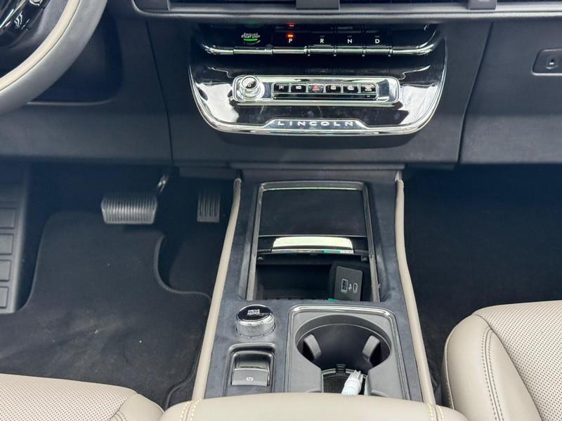 new 2025 Lincoln Corsair car, priced at $56,165