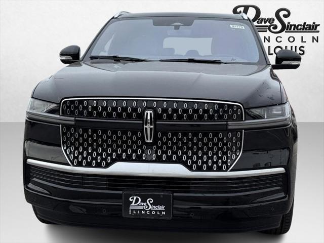 new 2025 Lincoln Navigator car, priced at $108,220
