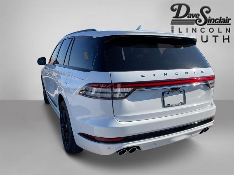 new 2024 Lincoln Aviator car