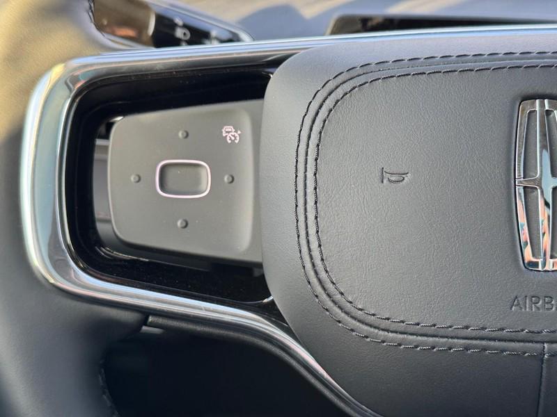 new 2026 Lincoln Nautilus car