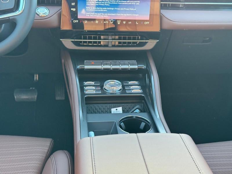 new 2026 Lincoln Nautilus car