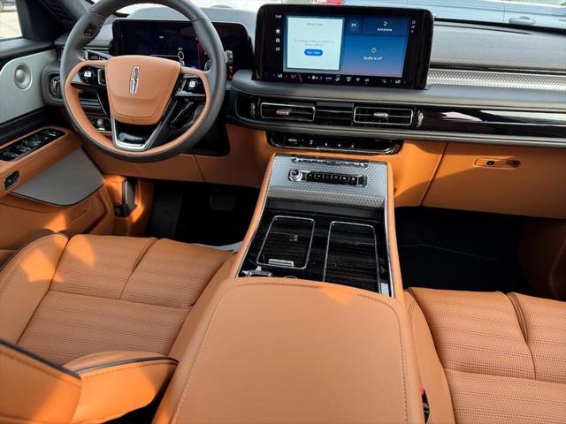 new 2025 Lincoln Aviator car, priced at $81,273