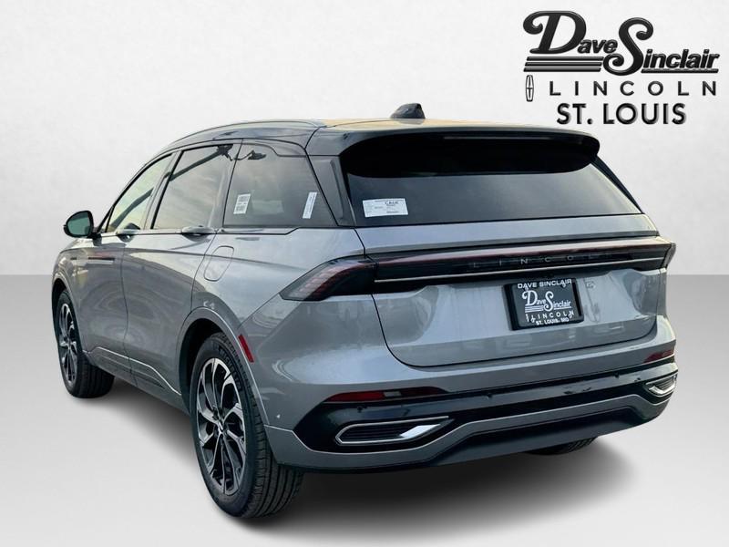 new 2025 Lincoln Nautilus car