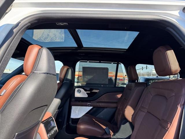 new 2025 Lincoln Aviator car, priced at $80,750