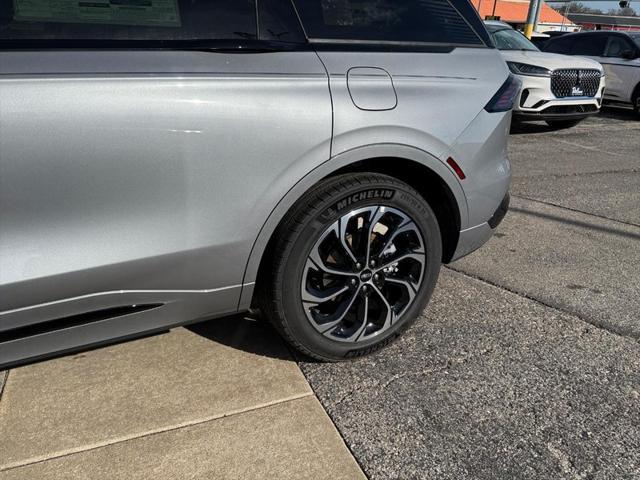new 2025 Lincoln Nautilus car, priced at $57,181