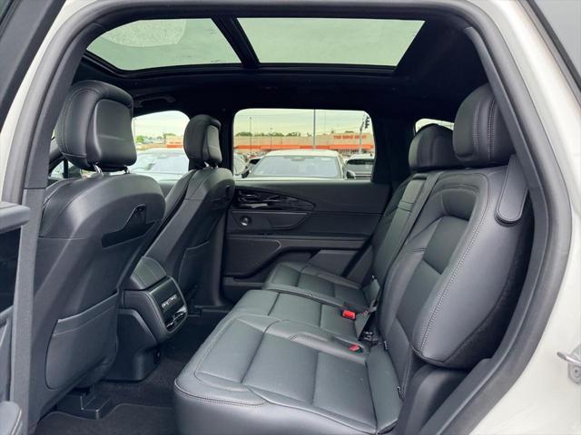new 2025 Lincoln Nautilus car, priced at $56,893