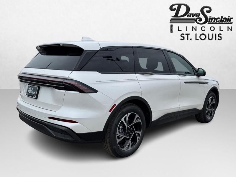 new 2025 Lincoln Nautilus car, priced at $62,270