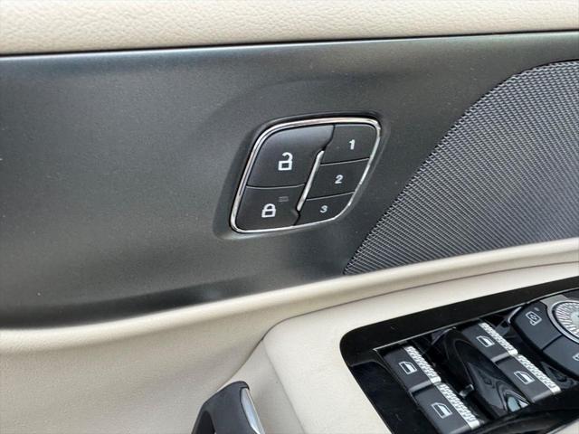 new 2025 Lincoln Nautilus car, priced at $51,093