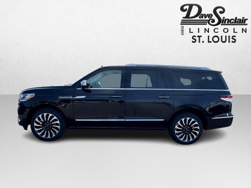 new 2024 Lincoln Navigator car, priced at $119,415