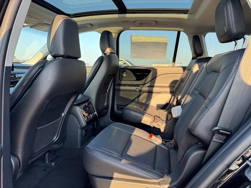 new 2025 Lincoln Aviator car, priced at $68,190