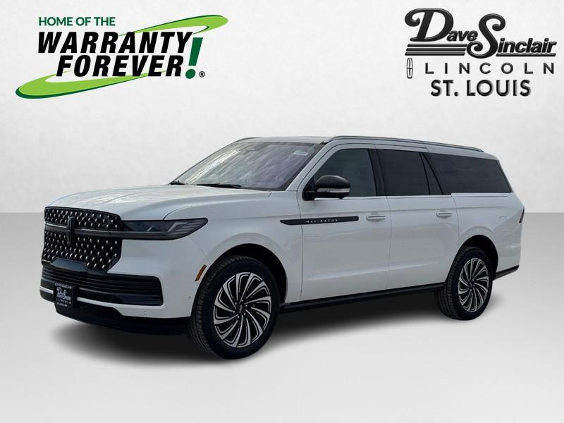 new 2025 Lincoln Navigator car, priced at $123,585