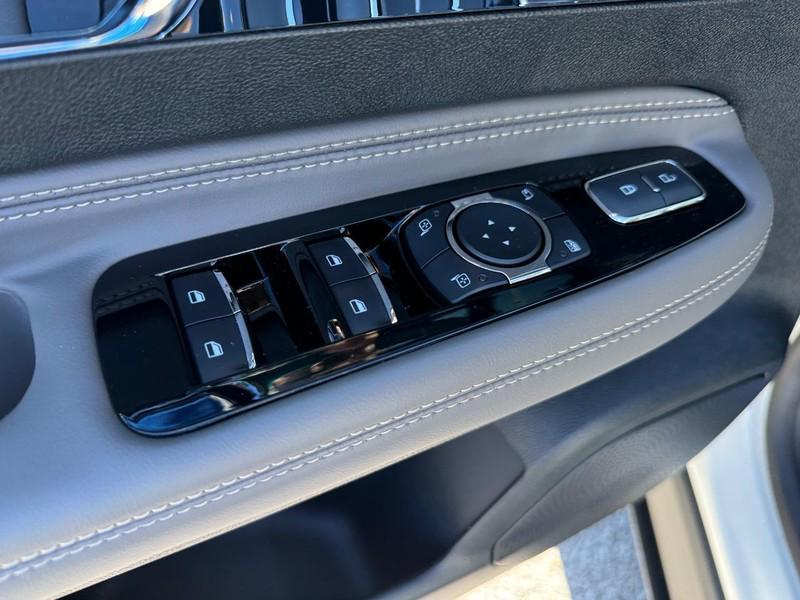 new 2025 Lincoln Corsair car, priced at $45,703