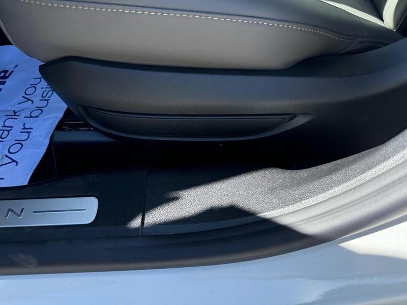 new 2025 Lincoln Corsair car, priced at $45,703