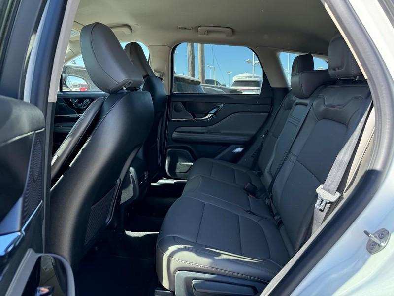 new 2025 Lincoln Corsair car, priced at $45,703