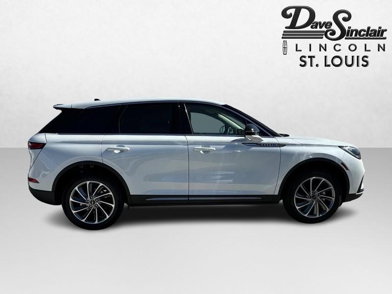 new 2025 Lincoln Corsair car, priced at $45,703