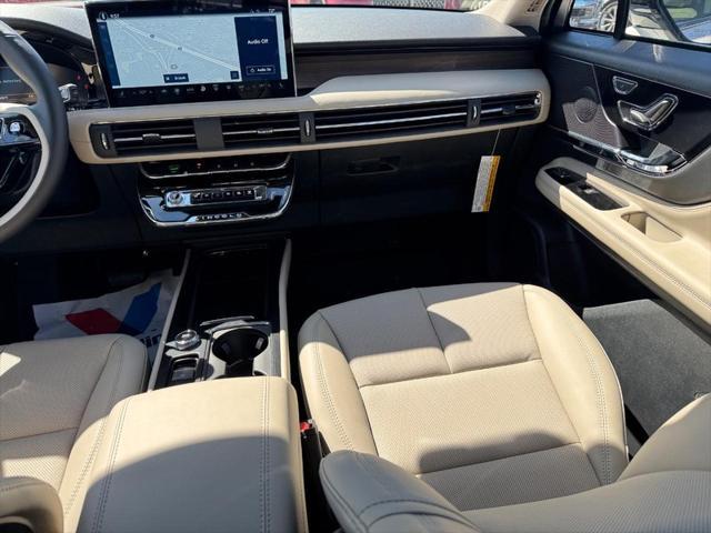 new 2025 Lincoln Corsair car, priced at $51,916