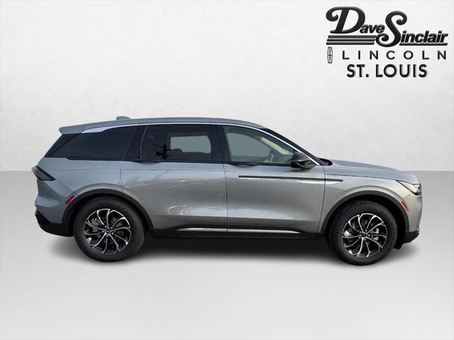 new 2025 Lincoln Nautilus car, priced at $51,933