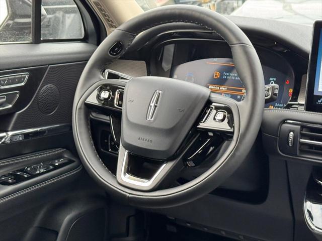 new 2025 Lincoln Corsair car, priced at $44,418