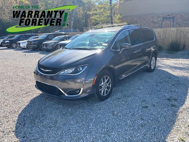 used 2020 Chrysler Pacifica car, priced at $16,987