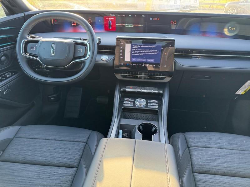 new 2025 Lincoln Nautilus car, priced at $70,095