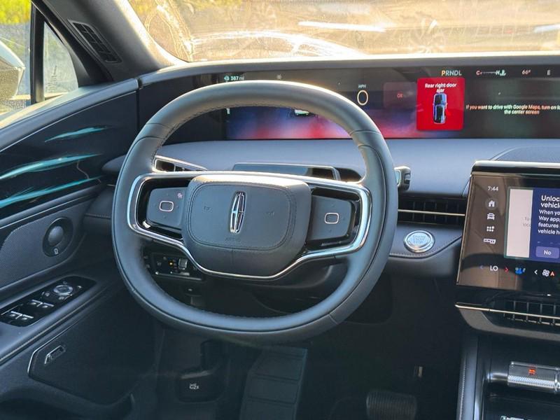 new 2025 Lincoln Nautilus car, priced at $70,095