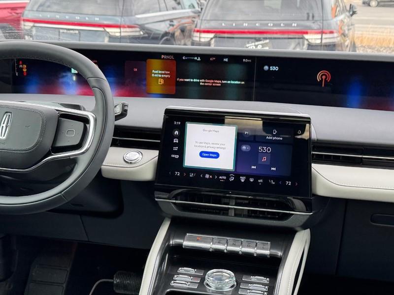 new 2025 Lincoln Nautilus car, priced at $61,451