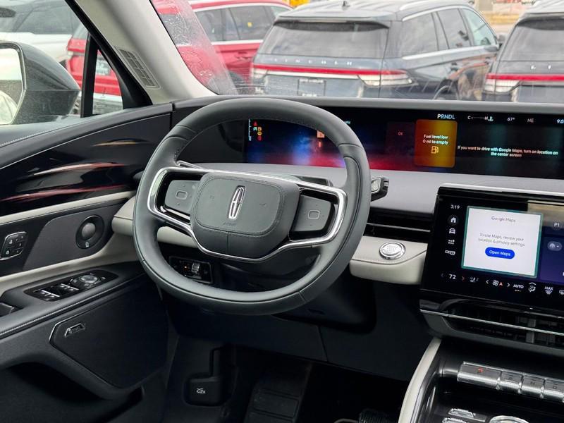 new 2025 Lincoln Nautilus car, priced at $61,451
