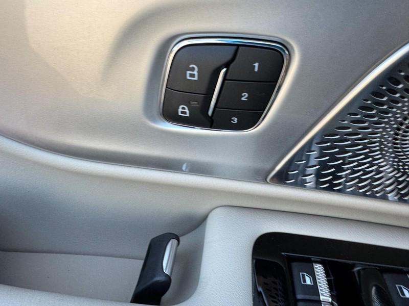 new 2025 Lincoln Nautilus car, priced at $74,460