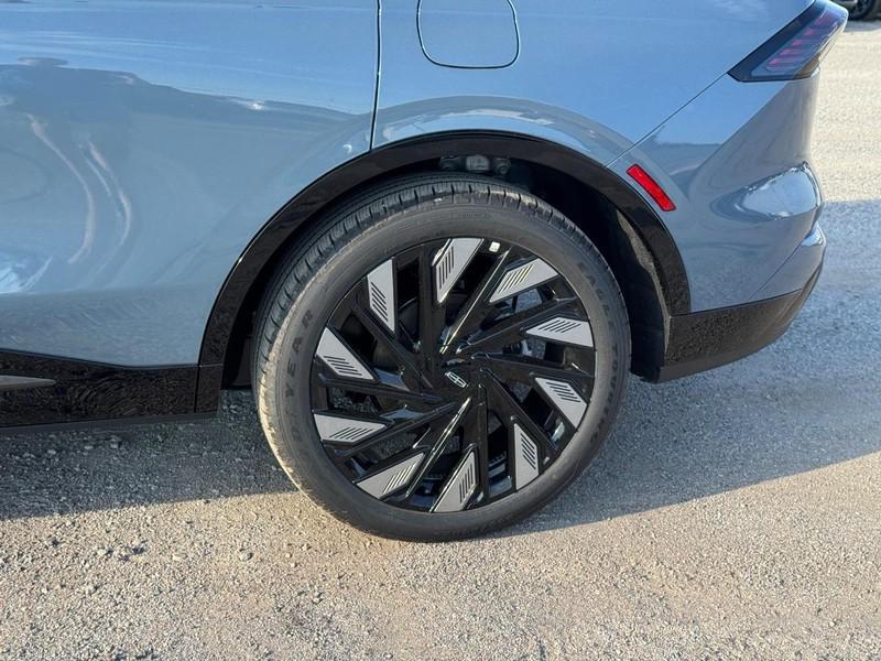 new 2025 Lincoln Nautilus car, priced at $74,460