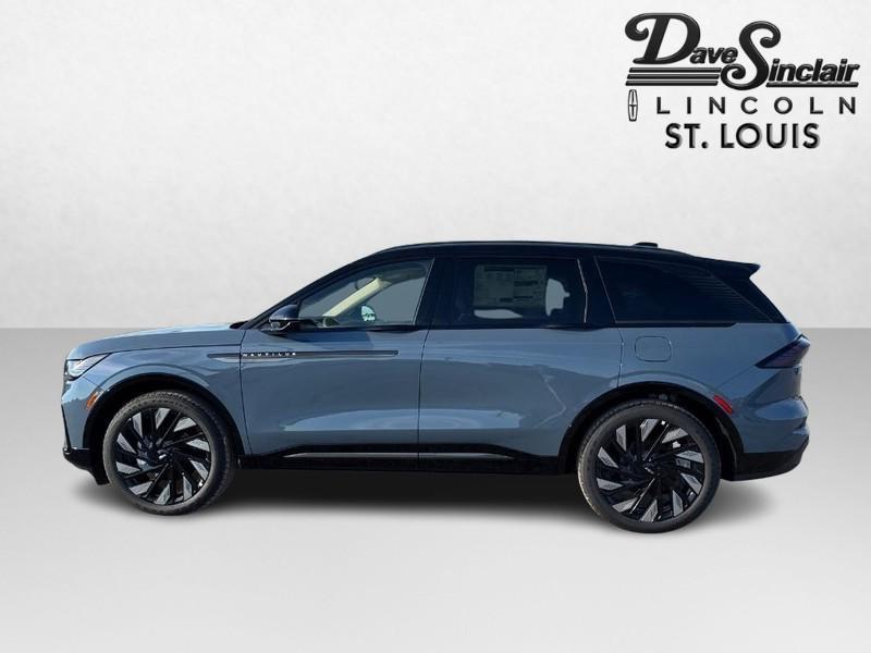new 2025 Lincoln Nautilus car, priced at $74,460