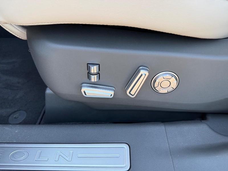 new 2025 Lincoln Nautilus car, priced at $74,460