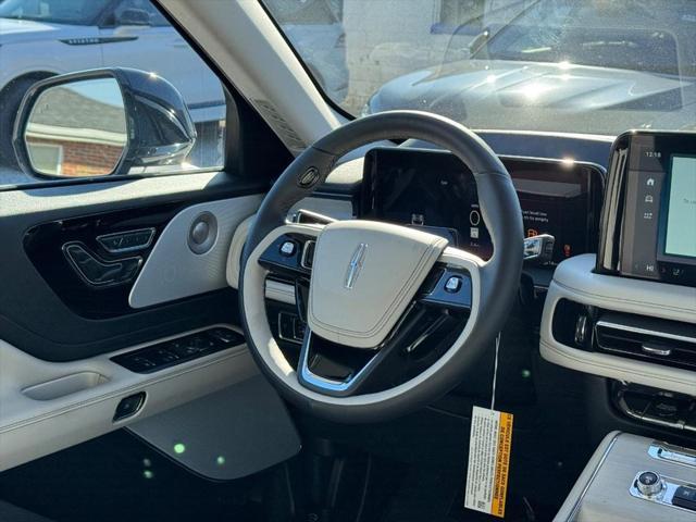 new 2025 Lincoln Aviator car, priced at $82,050