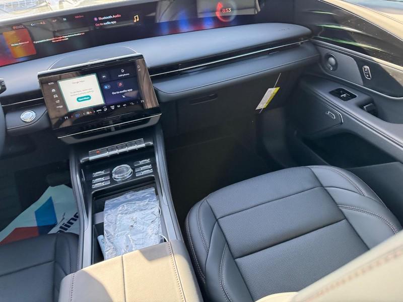 new 2025 Lincoln Nautilus car, priced at $64,020