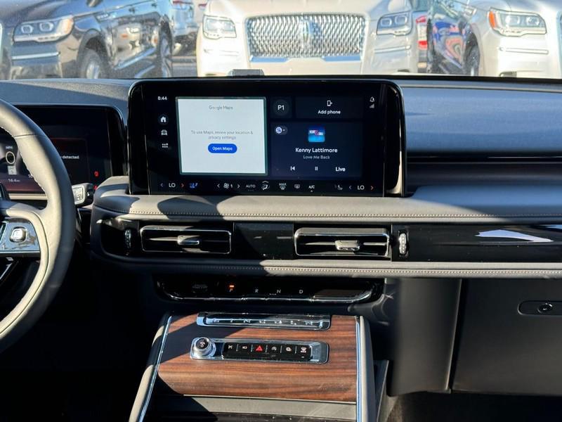 new 2025 Lincoln Aviator car, priced at $80,350
