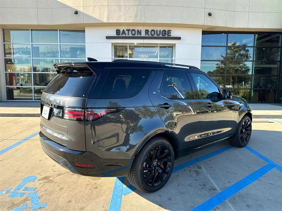 new 2025 Land Rover Discovery car, priced at $78,718