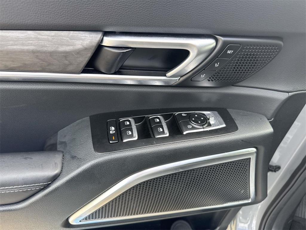used 2025 Kia Telluride car, priced at $47,852