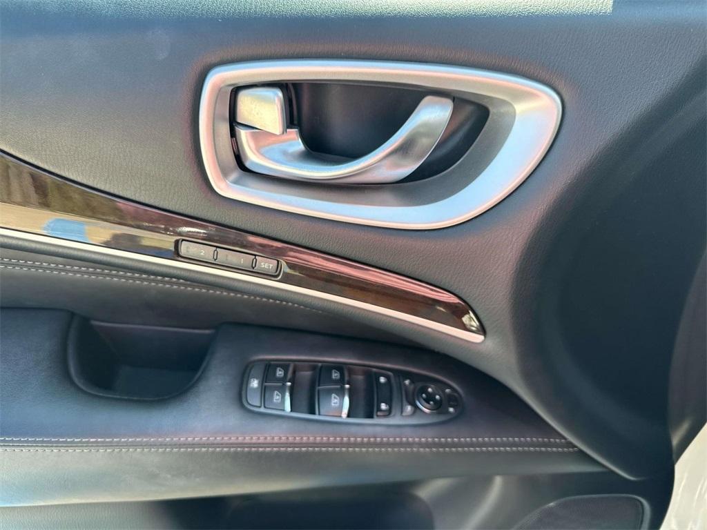 used 2019 INFINITI QX60 car, priced at $18,480