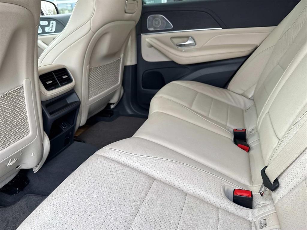 used 2020 Mercedes-Benz GLE 350 car, priced at $26,890