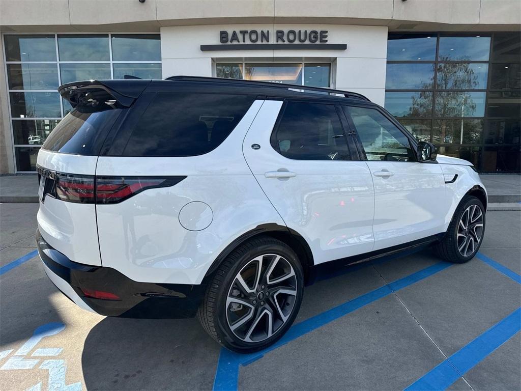 new 2025 Land Rover Discovery car, priced at $75,753