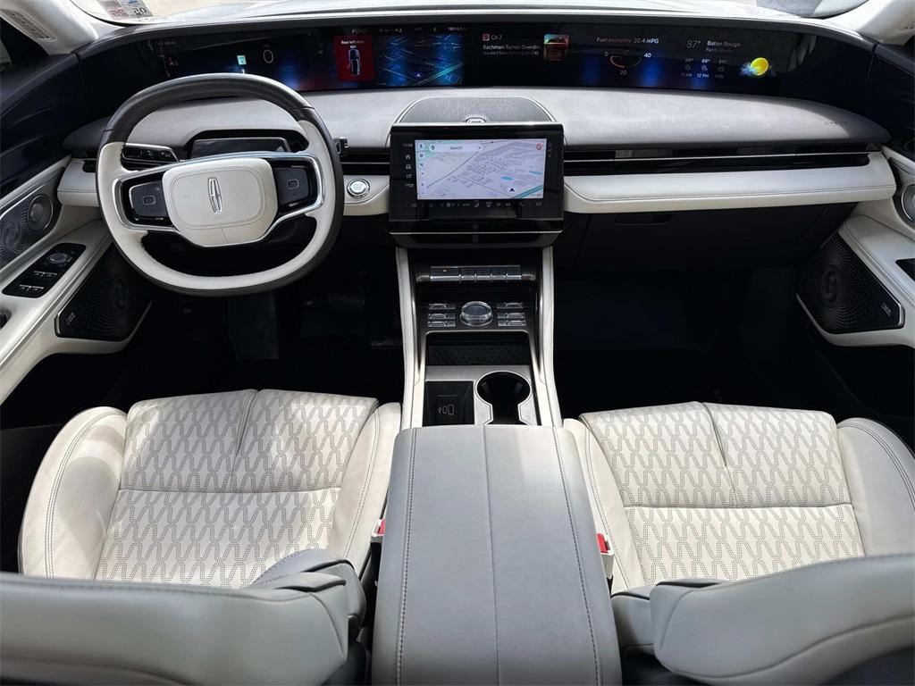 used 2024 Lincoln Nautilus car, priced at $58,690