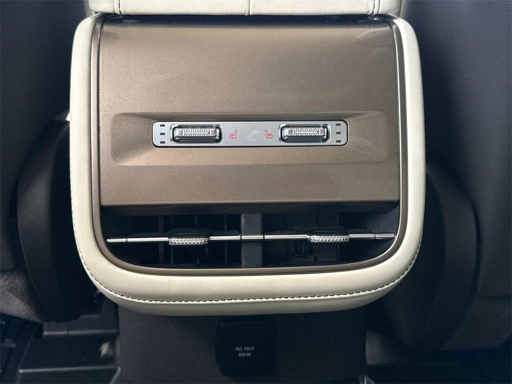 used 2024 Lincoln Nautilus car, priced at $58,690