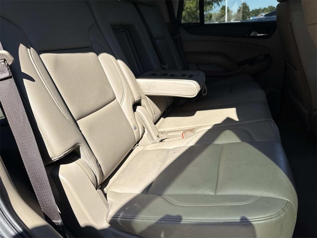used 2020 GMC Yukon car, priced at $27,290