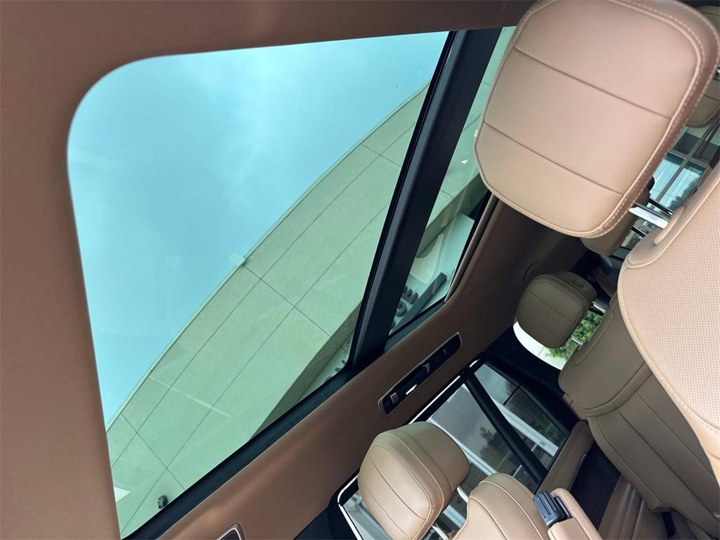 new 2025 Land Rover Range Rover car, priced at $149,555